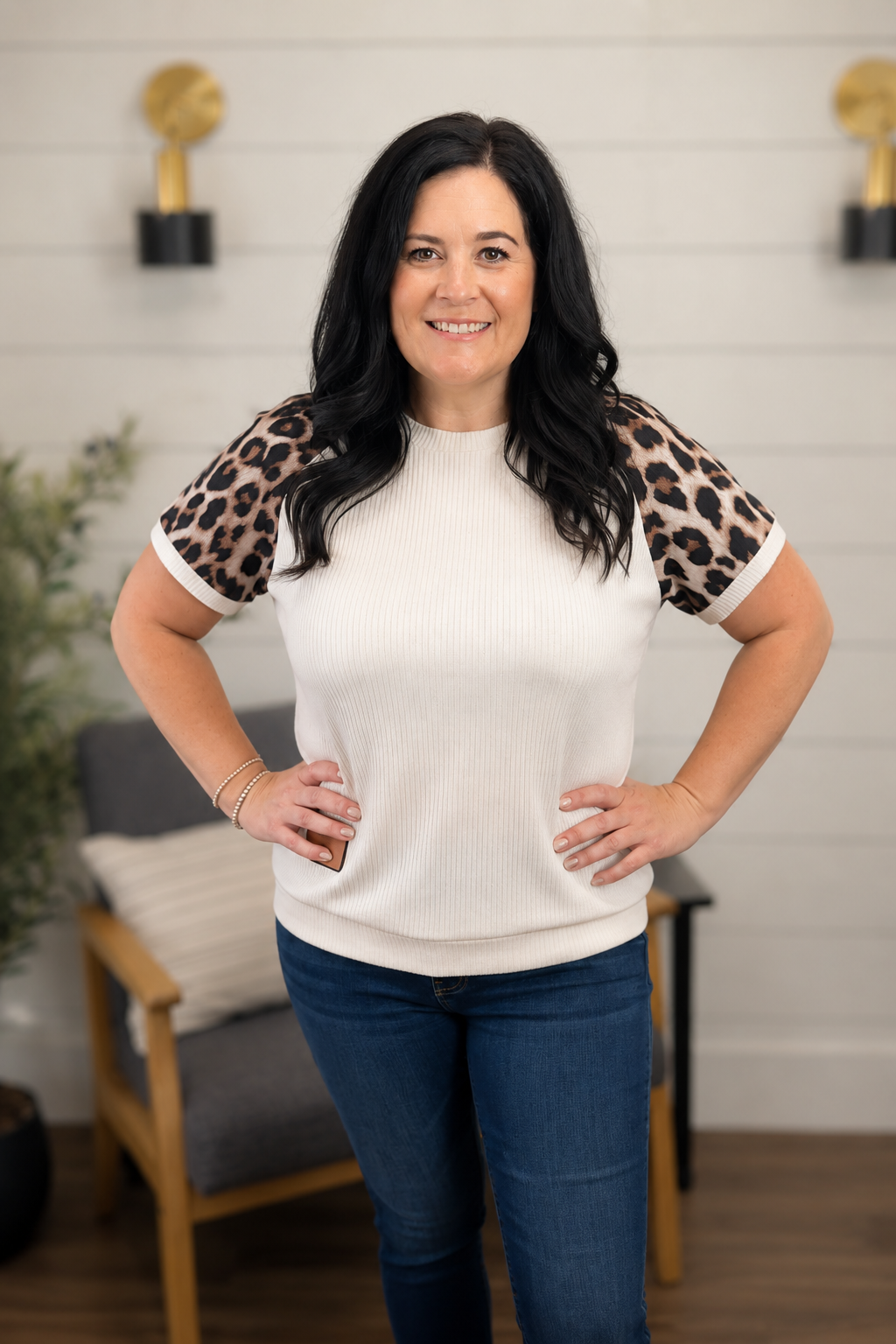 *ships free today* Cream Ribbed Leopard Print Tee
