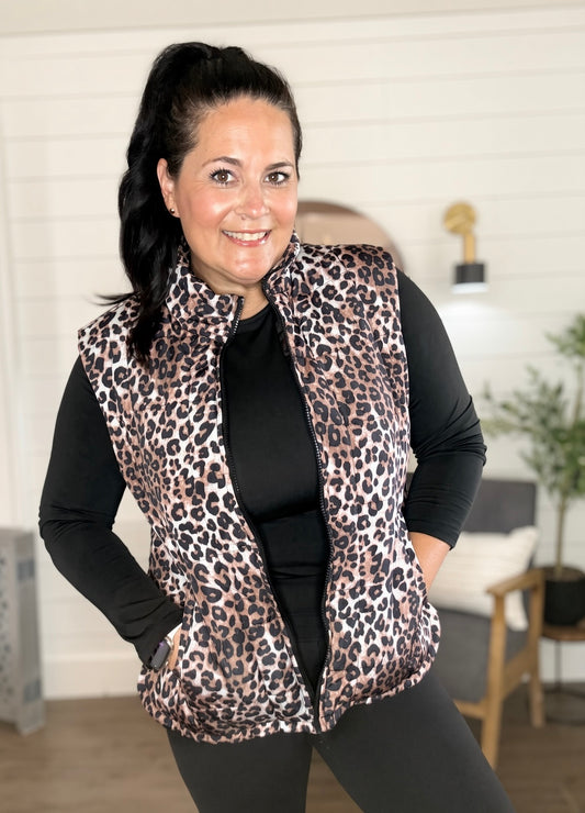 SHIPS FREE TODAY // Quilted Leopard Puffer Vest