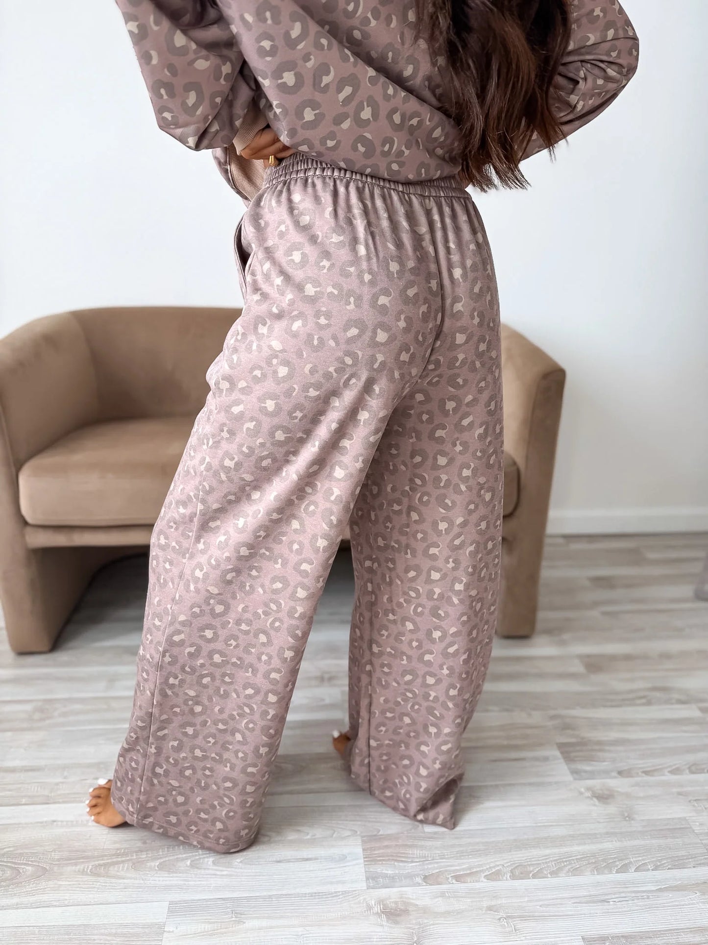 PREORDER: Relaxed Terry Wide Leg Pants in Toasted Toffee Leopard// eta Nov - Early Dec