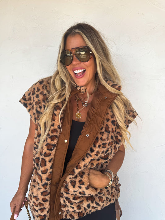 Linden Sherpa Vest Jacket — image 00
