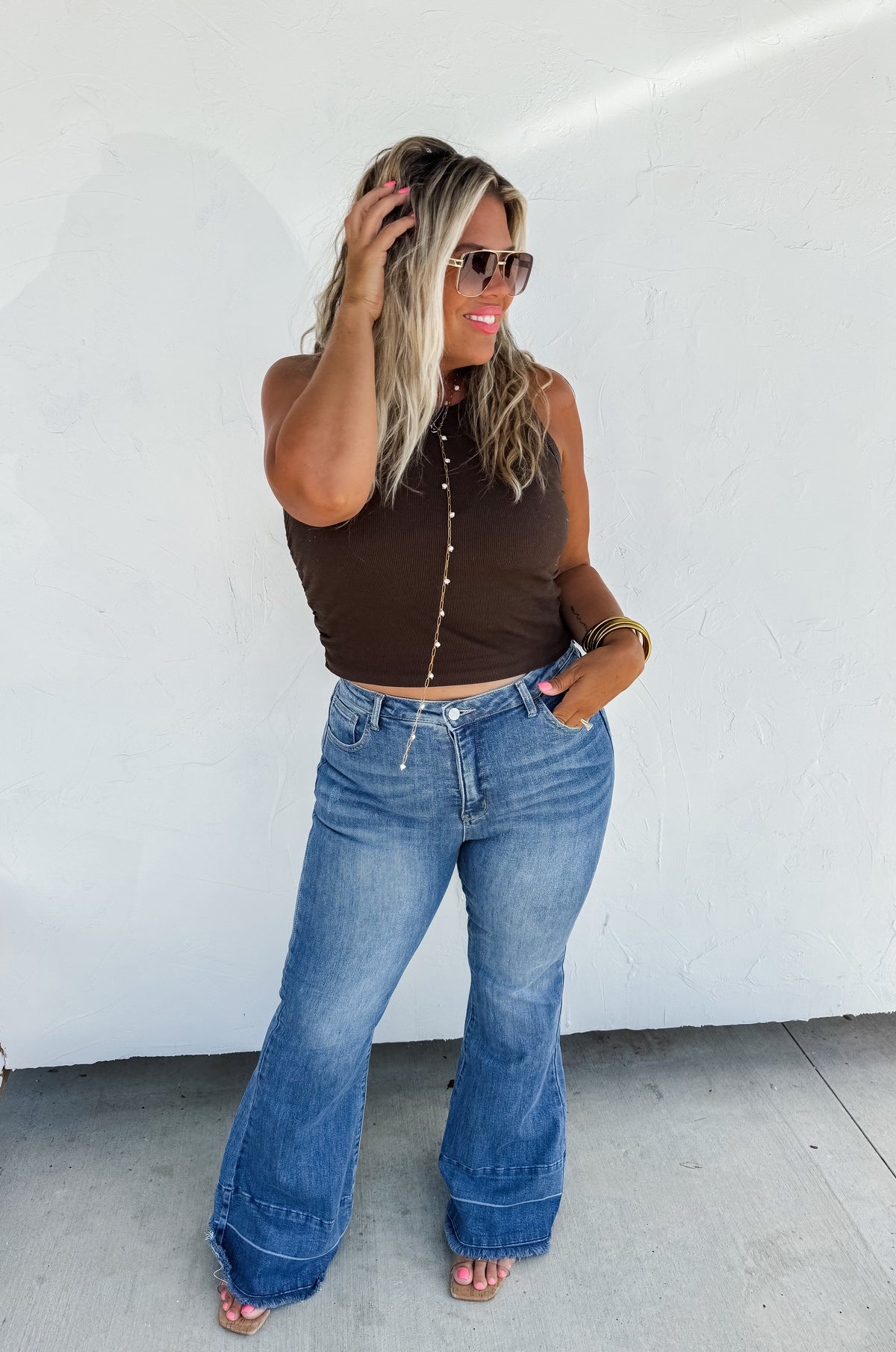 Romi Medium Wash Tummy Control Jeans — image 00