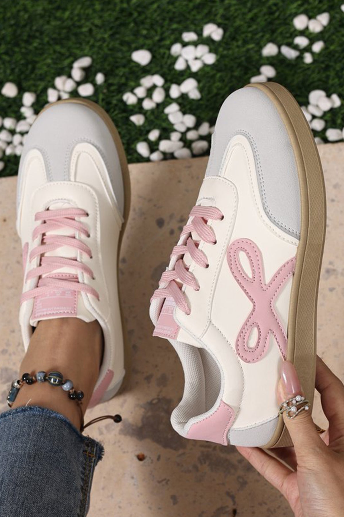 Pink Cute Bow Patch Color Block PU Leather Sneakers — image 00