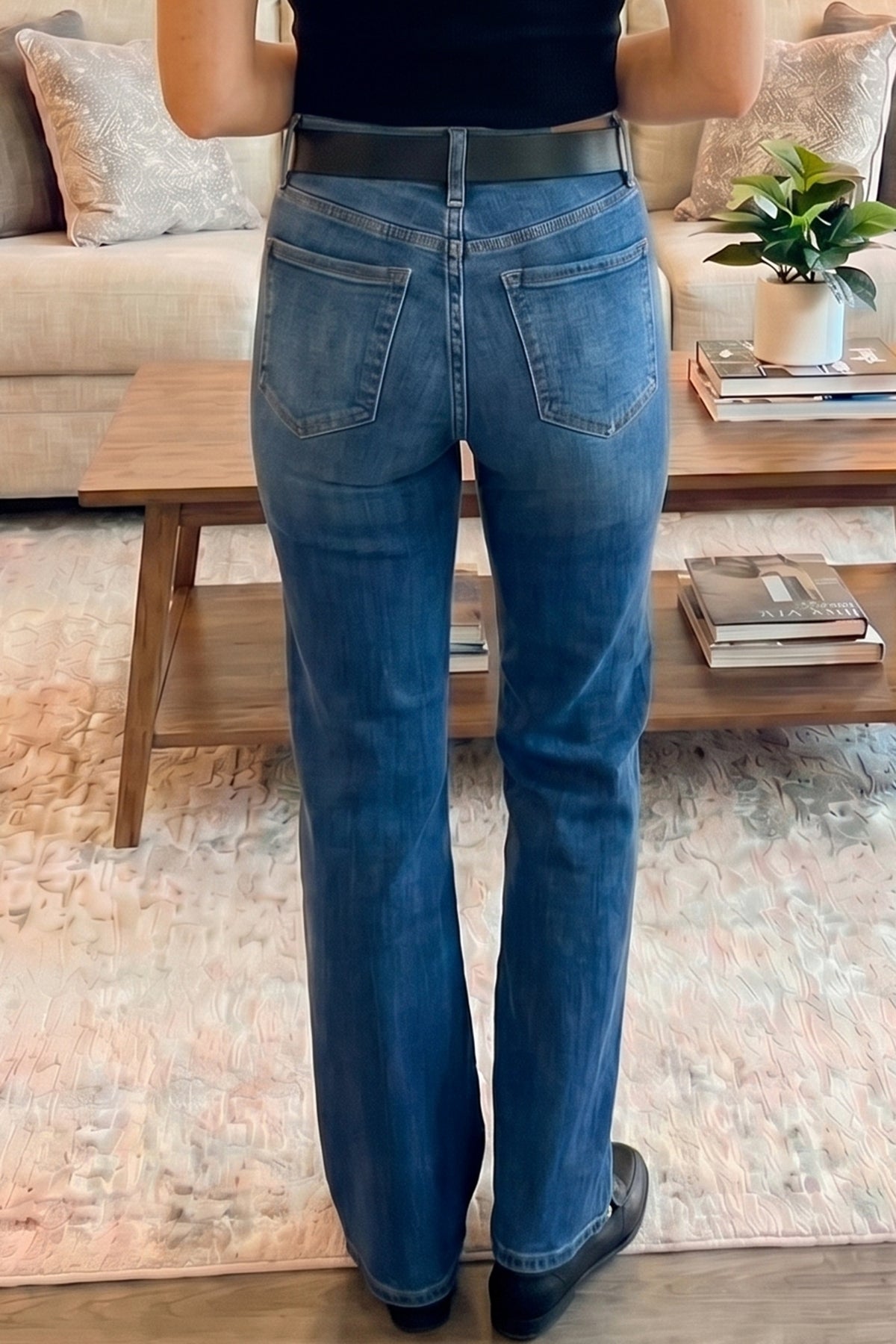 Sky Blue Tailored Seam Detail Womens Shift Jeans — image 01