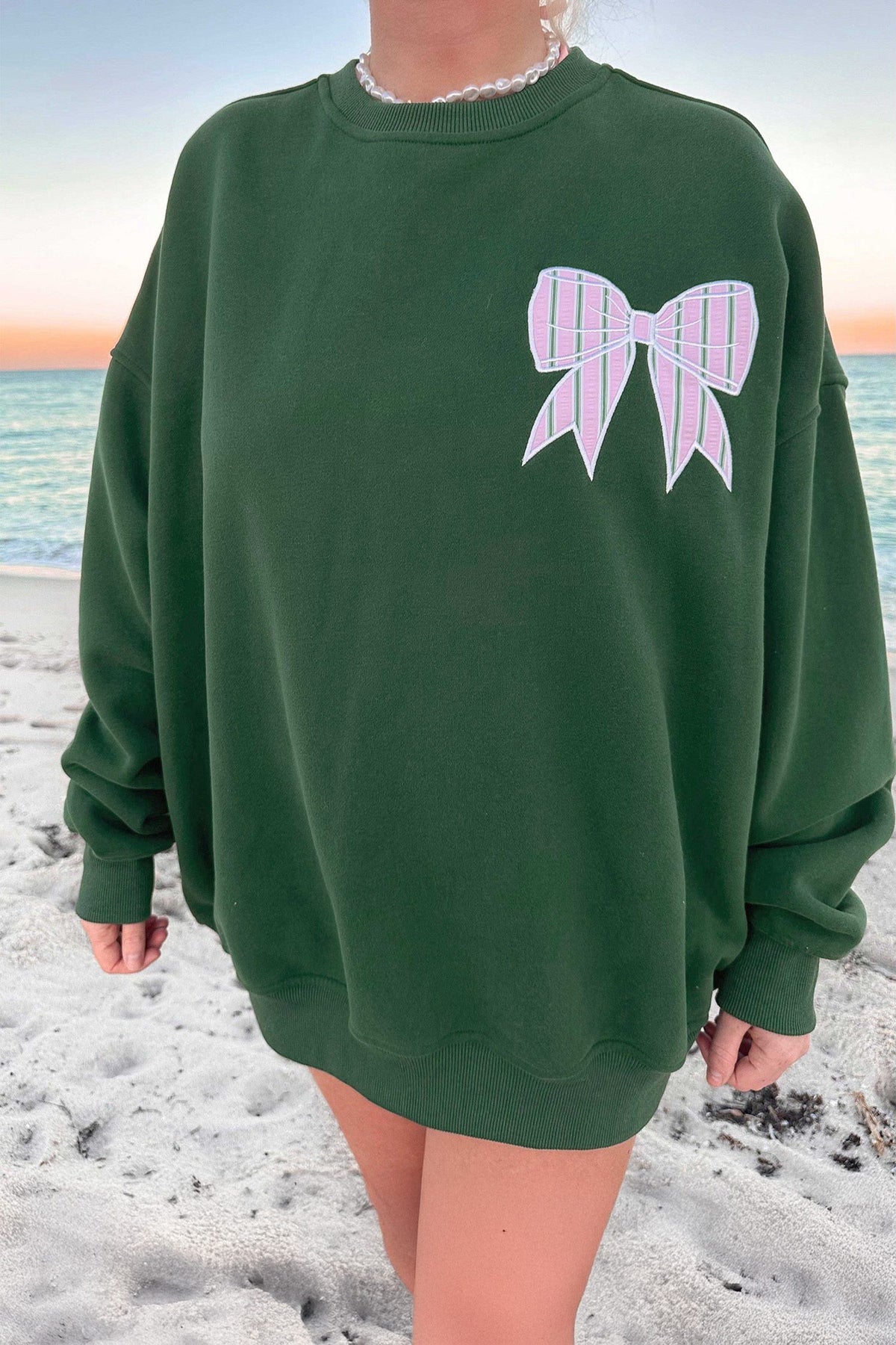 Blackish Green Striped Bow Graphic Oversized Sweatshirt — image 02