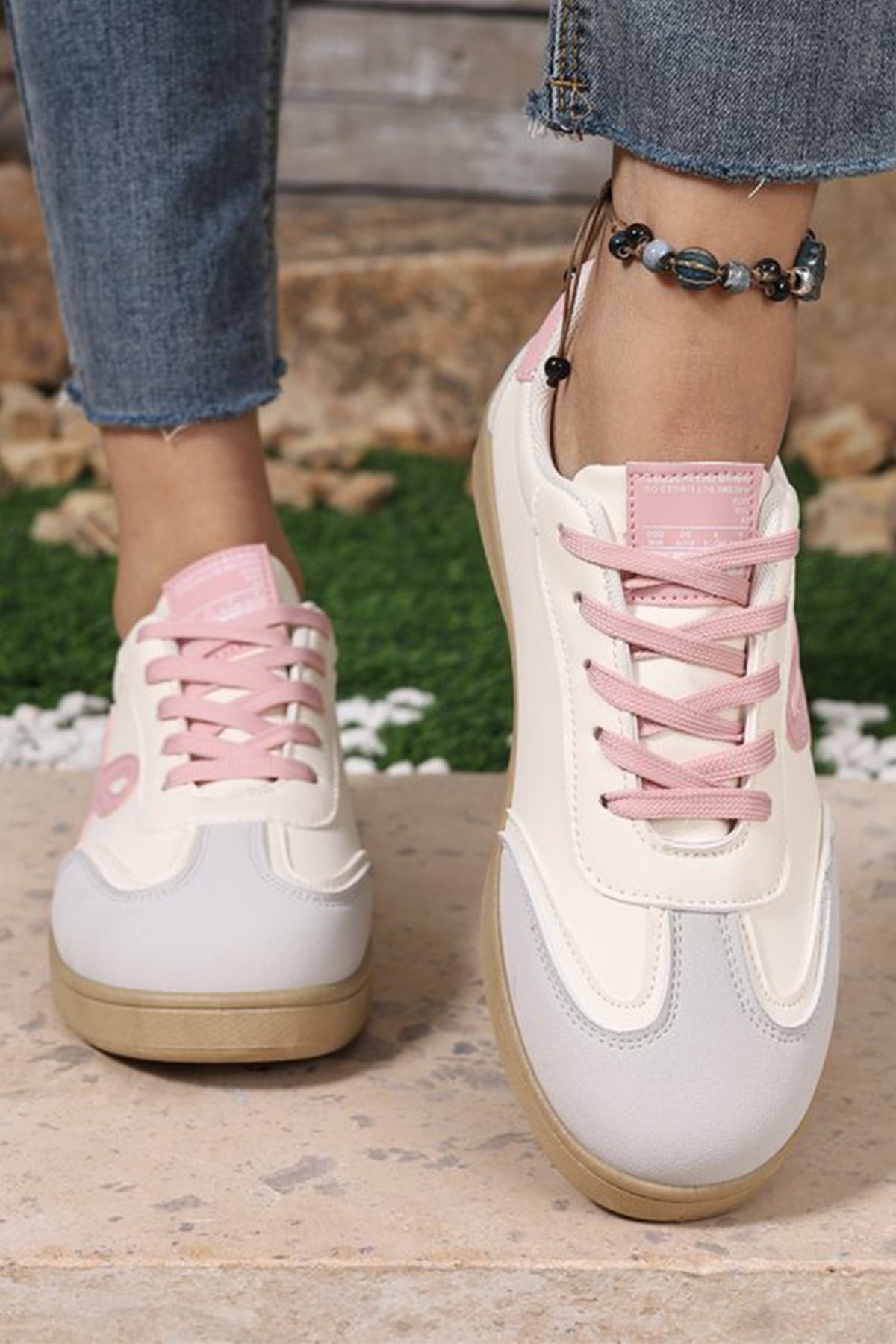 Pink Cute Bow Patch Color Block PU Leather Sneakers — image 02