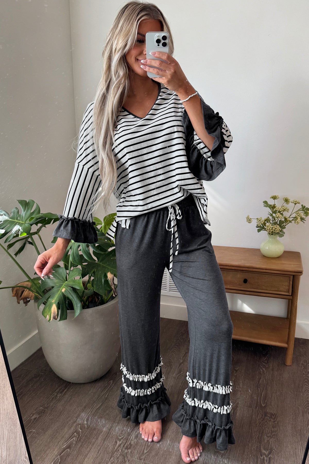 Stripe V-Neck Ruffle Contrast Sleeve Top + Drawstring Pants Set — image 03
