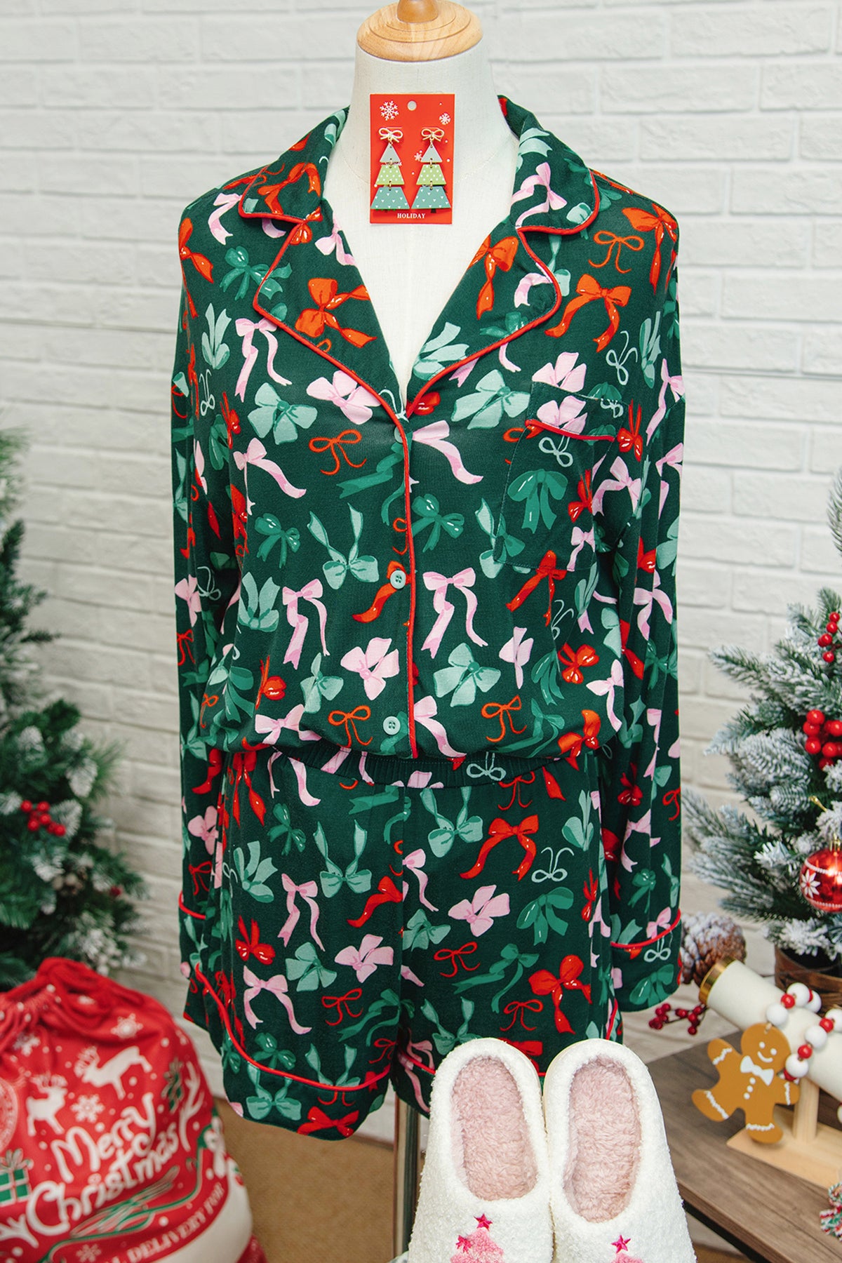 Green Festive Bow Print Long Sleeve Shirt and Pajama Short Set — image 03