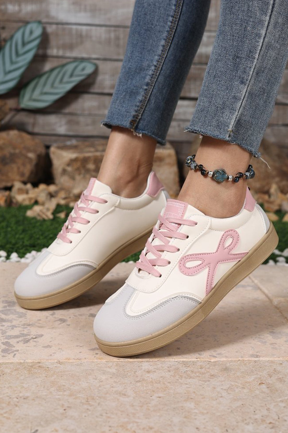 Pink Cute Bow Patch Color Block PU Leather Sneakers — image 04