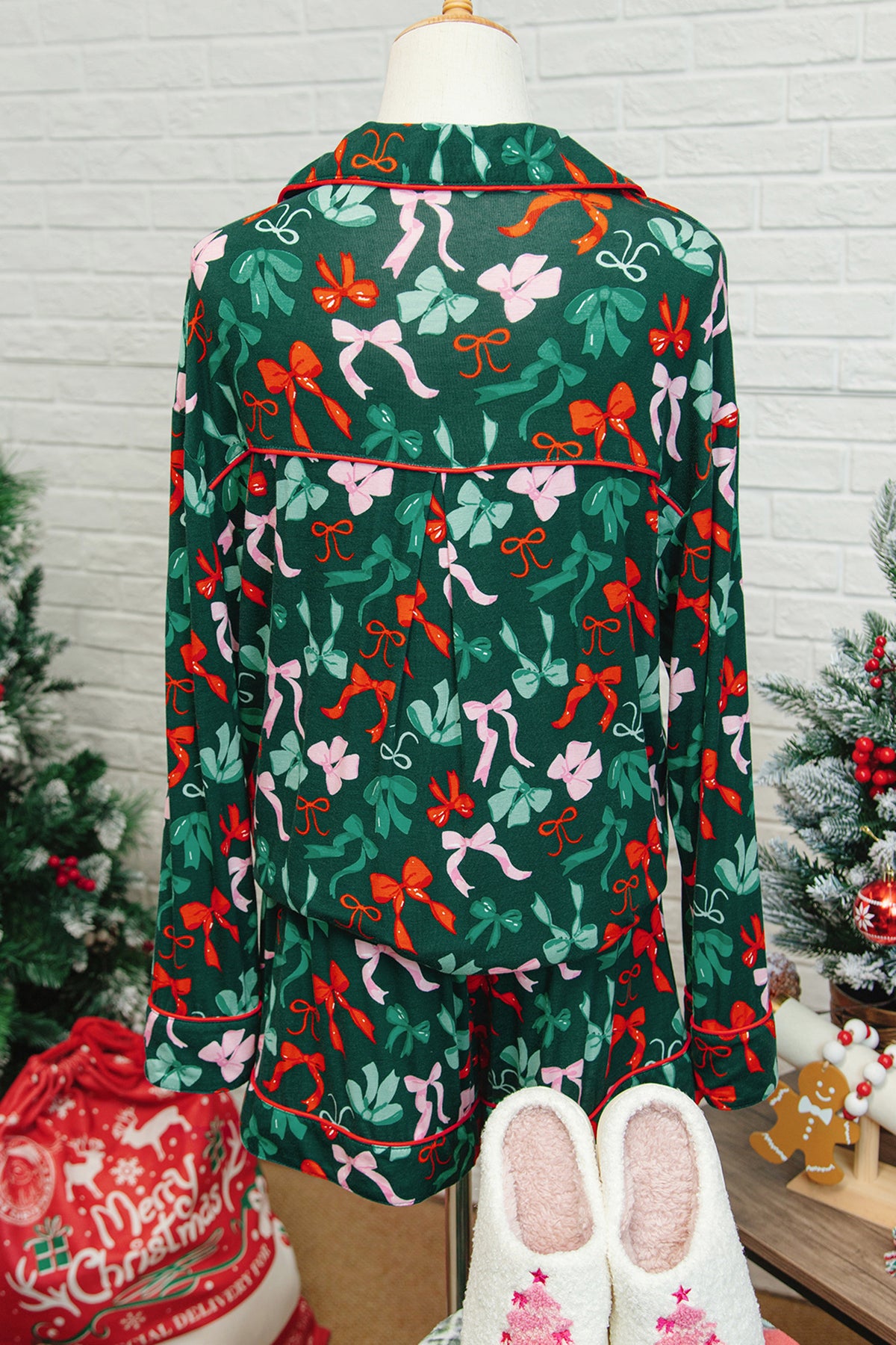 Green Festive Bow Print Long Sleeve Shirt and Pajama Short Set — image 04
