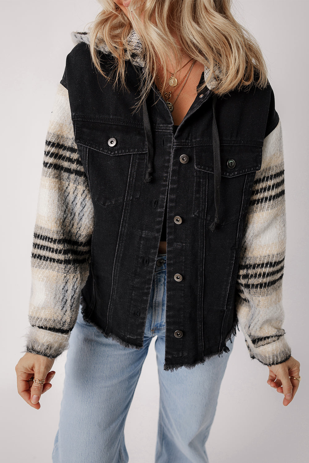 Black Plaid Sleeve Frayed Hem Hooded Denim Jacket — image 05