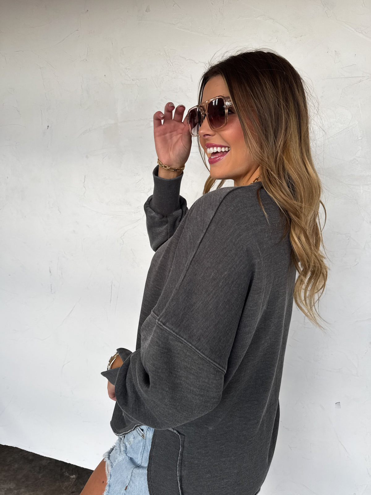 Joss Washed Sweatshirt — image 07