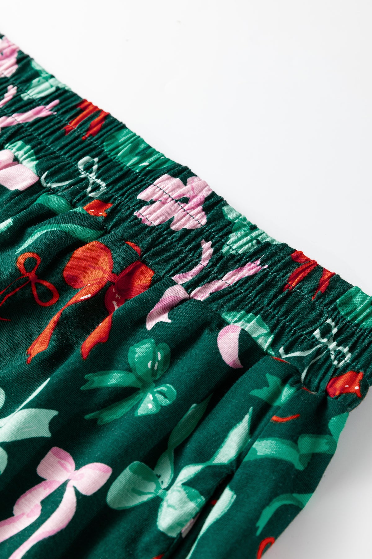 Green Festive Bow Print Long Sleeve Shirt and Pajama Short Set — image 08