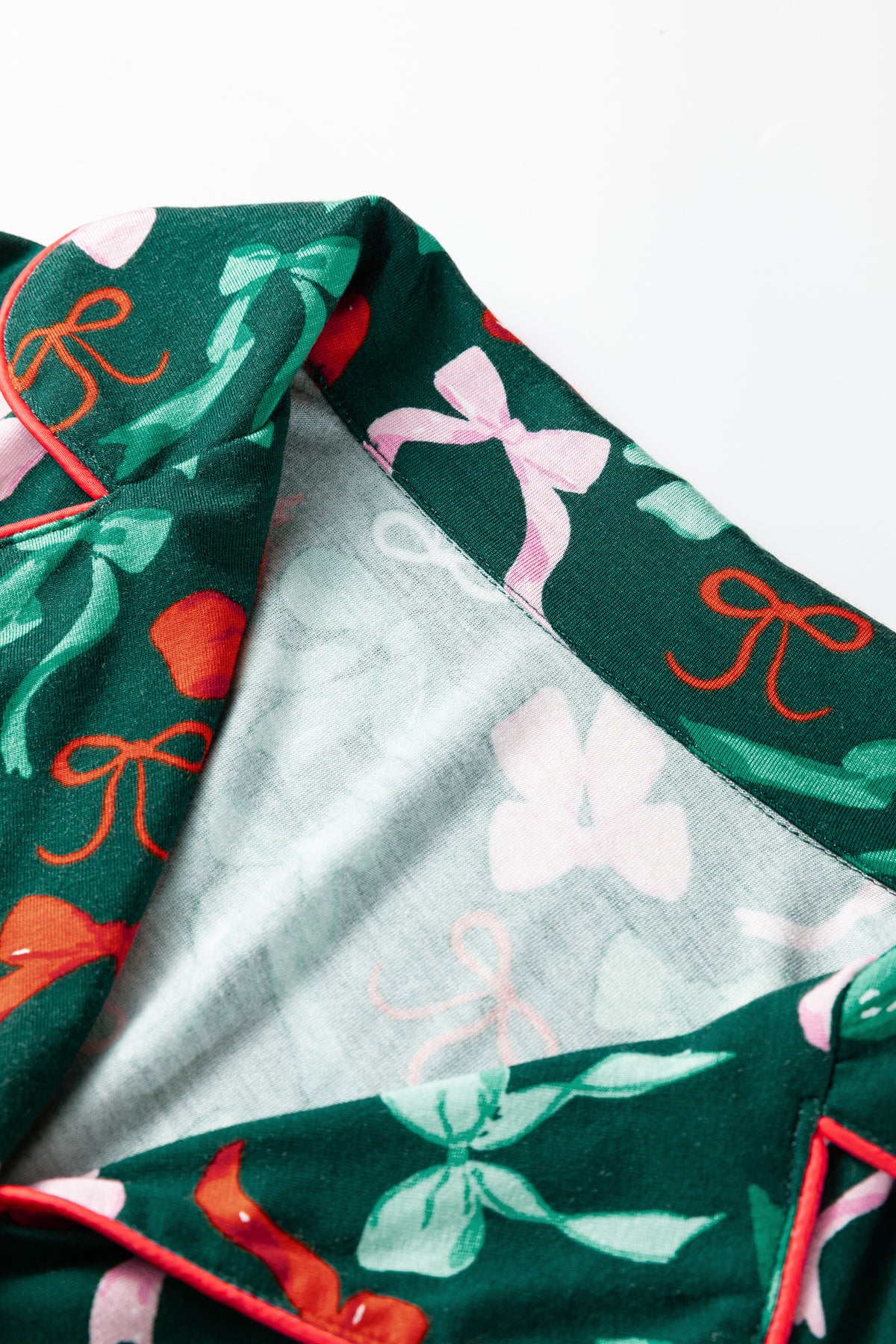 Green Festive Bow Print Long Sleeve Shirt and Pajama Short Set — image 10