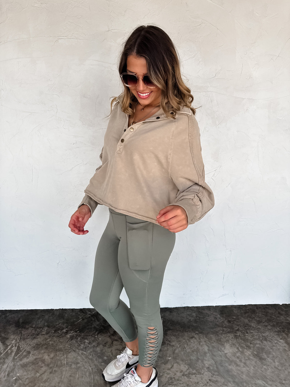 Blakeley Signature Leggings — image 10