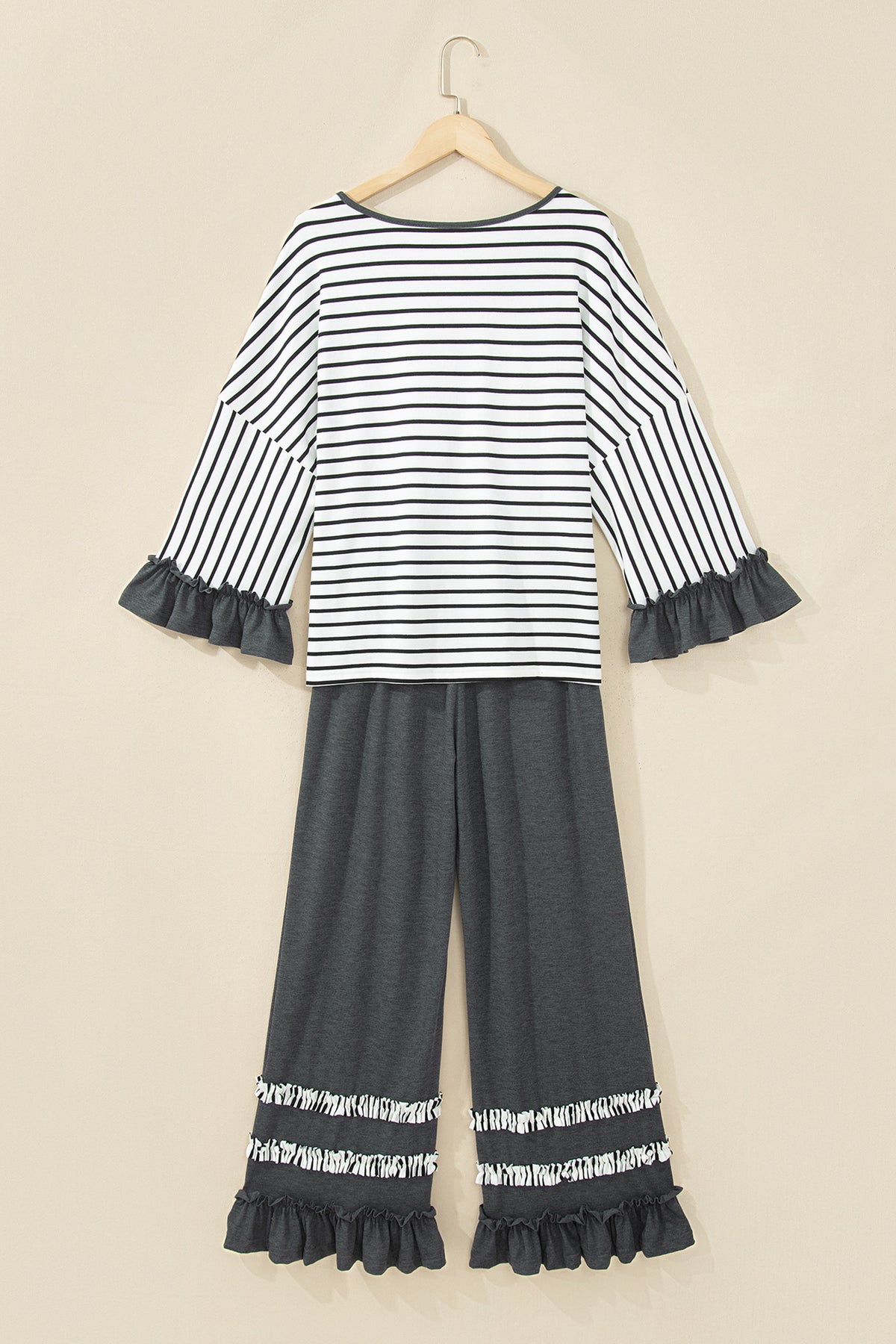 Stripe V-Neck Ruffle Contrast Sleeve Top + Drawstring Pants Set — image 13