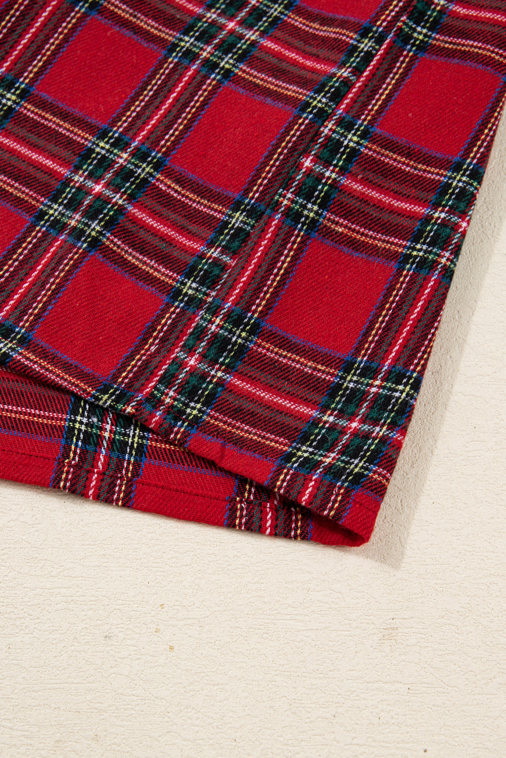 Red Plaid Contrast Patched Christmas Shirt & Short Pajama Set — image 15