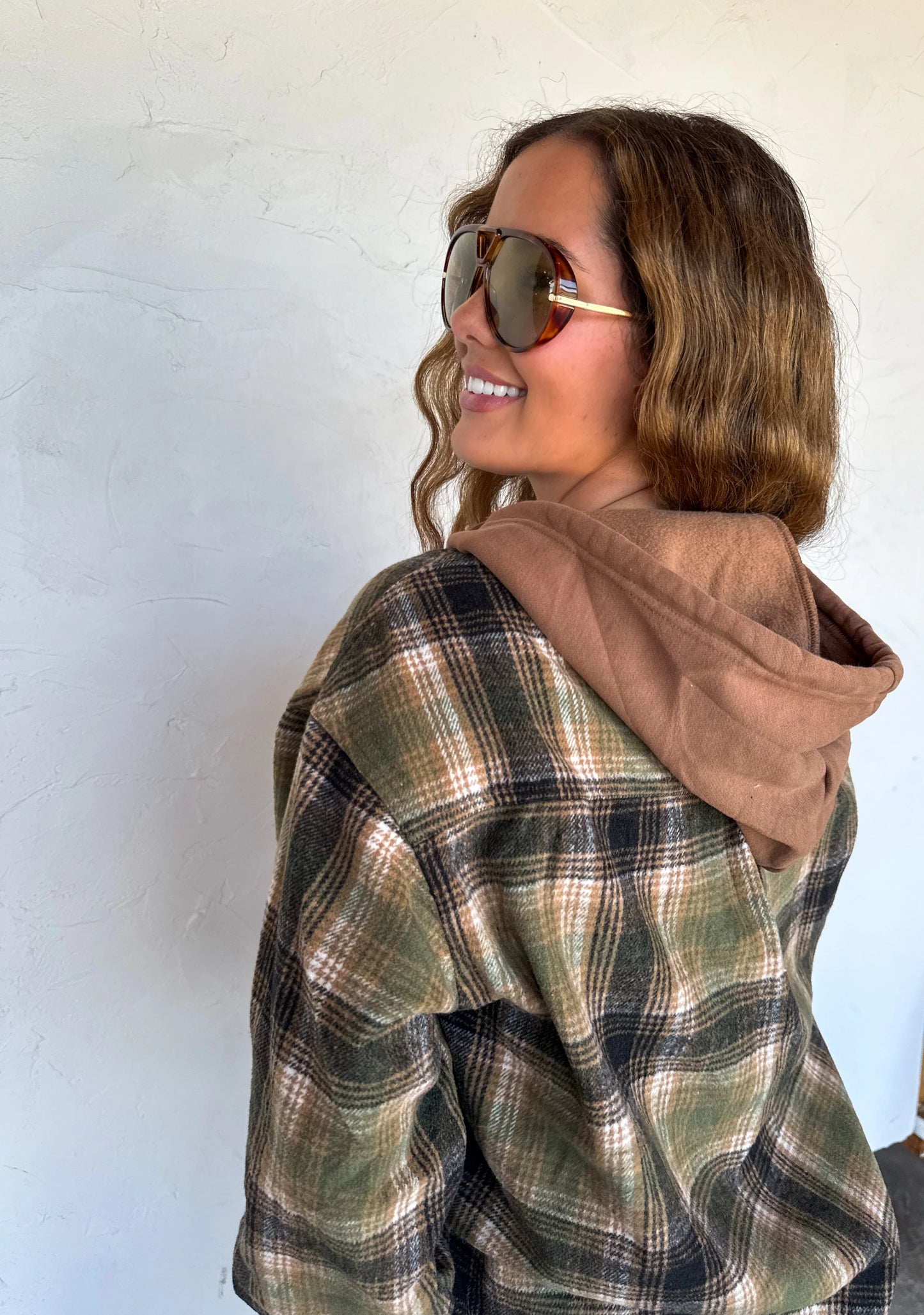 PREORDER: MOUNTAIN MORNING PLAID SHACKET // eta October