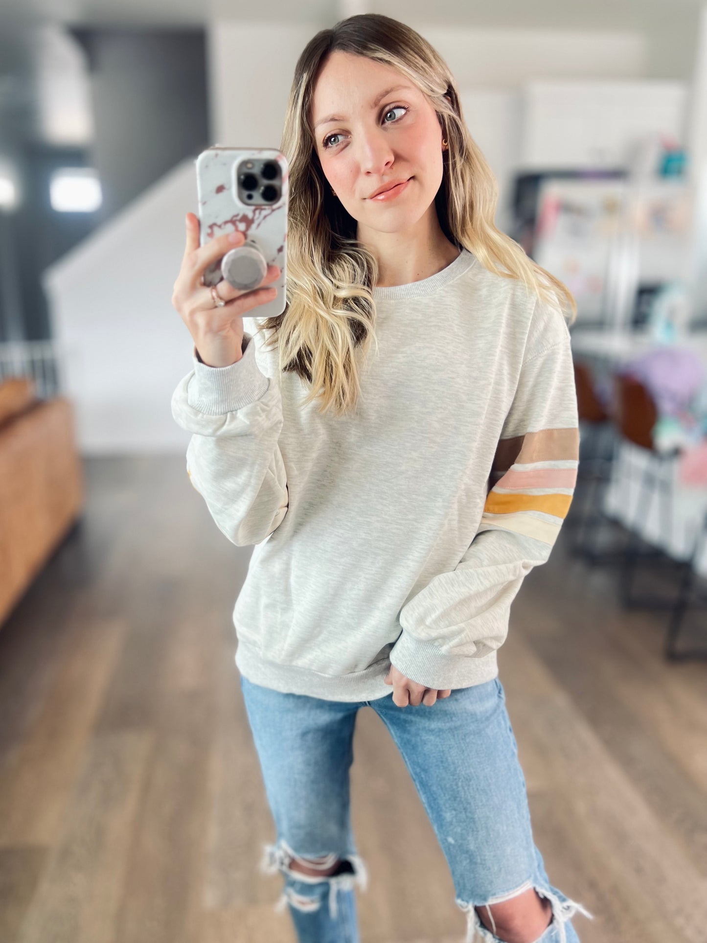 Vintage Varsity Pullover in Ash