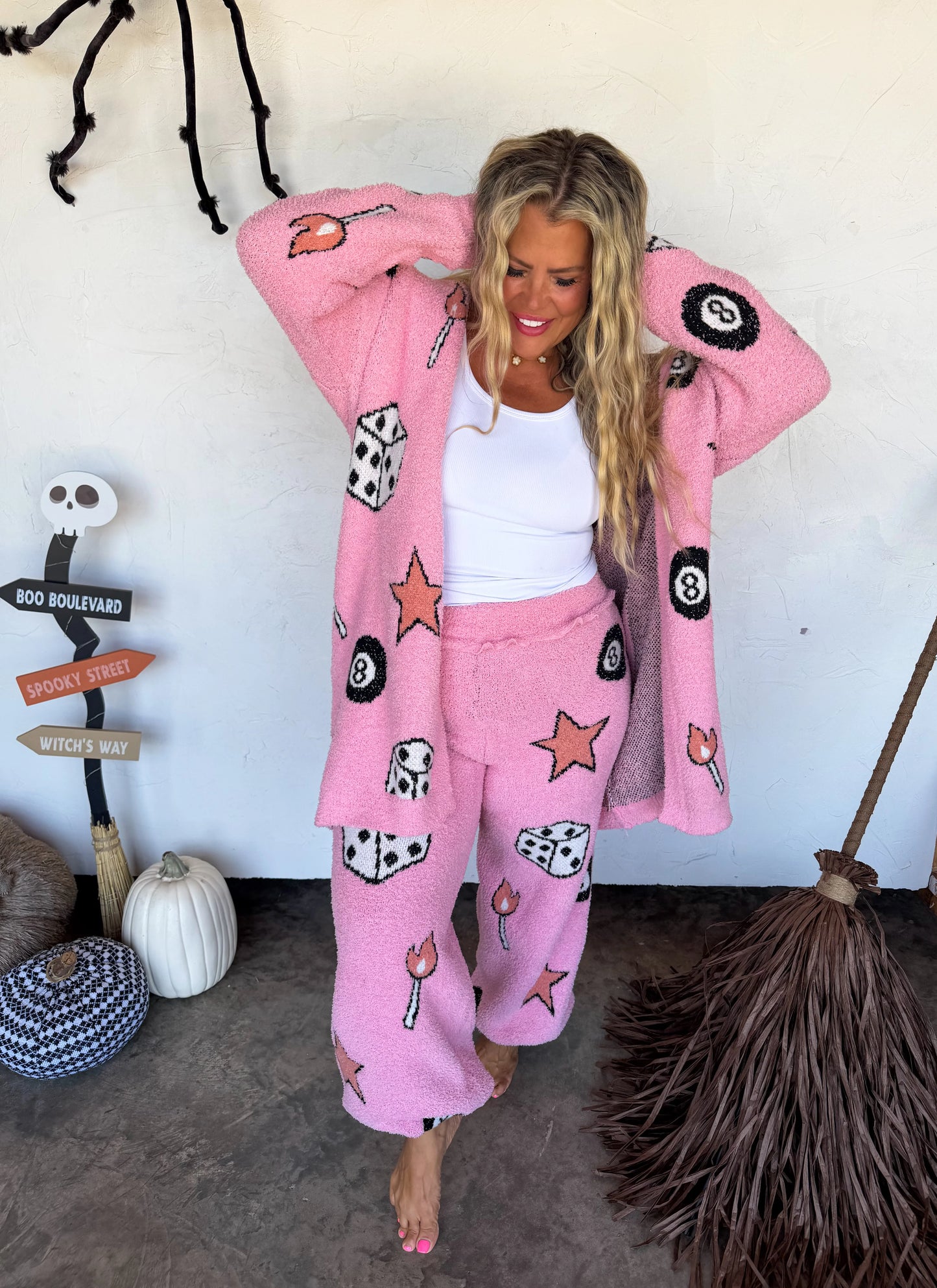 PREORDER: 8 Ball Cloud Lounge Pants // eta Sept - Oct