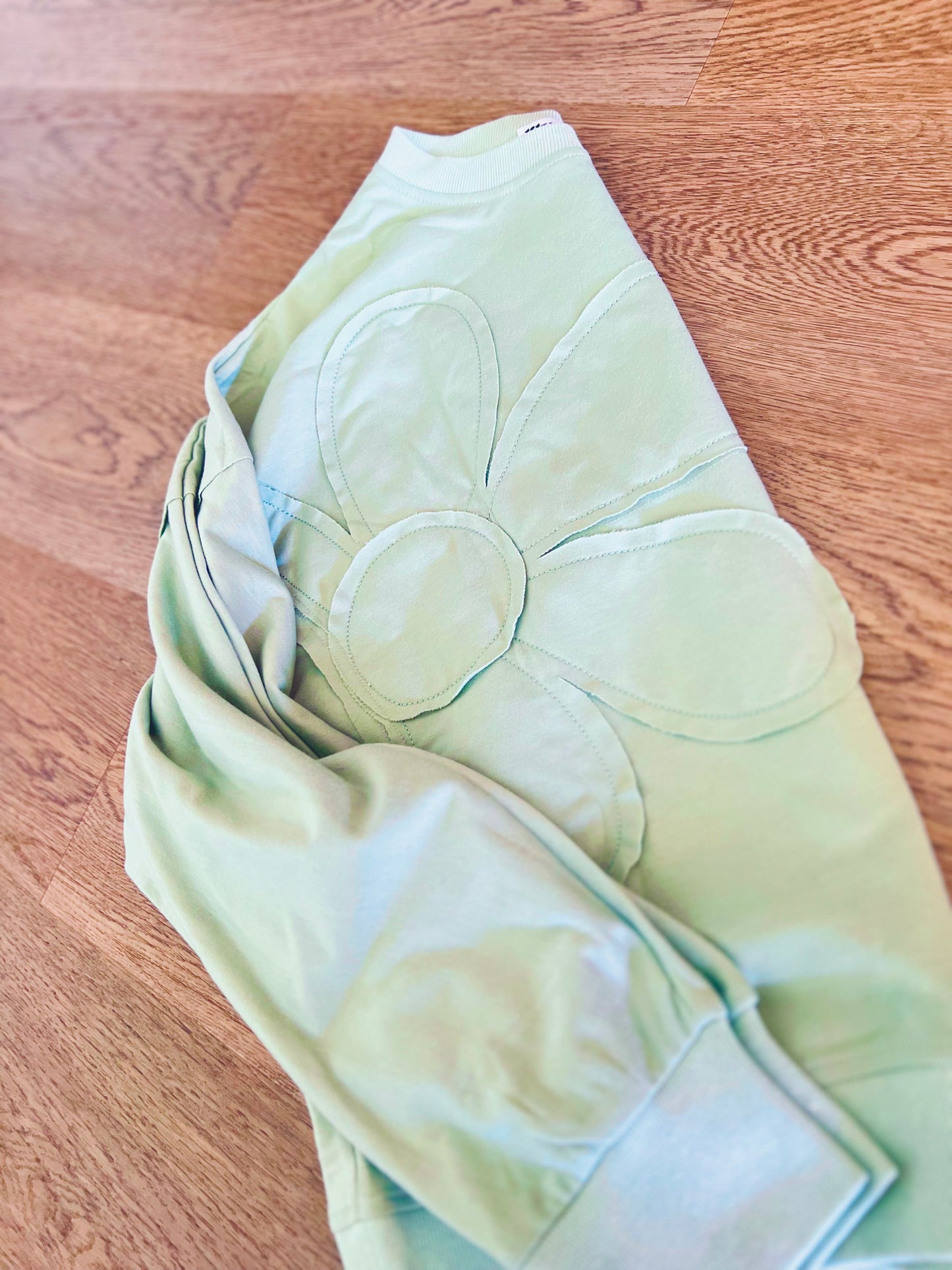 Sage Flower Pullover