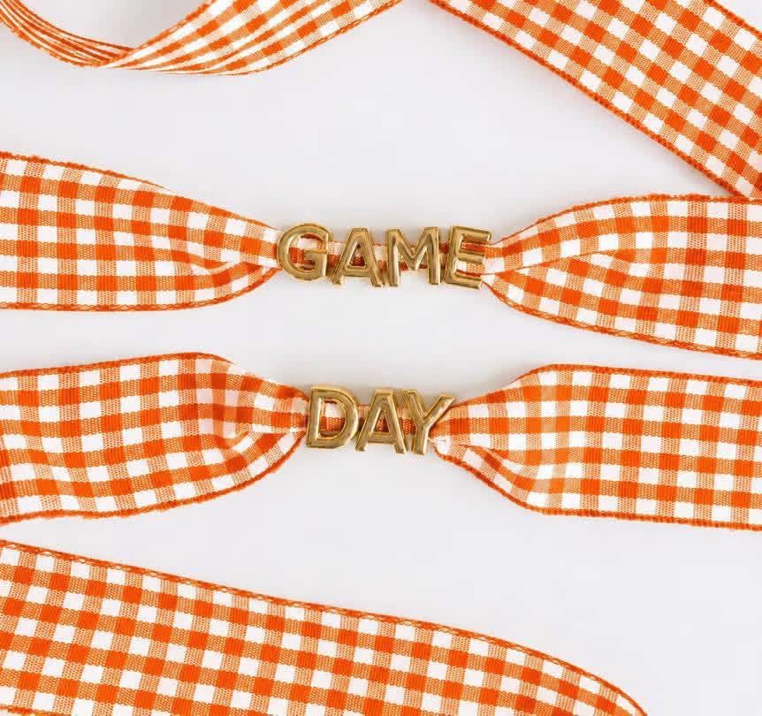 {custom} Word/Name & Color Gingham Shoe Laces / eta September