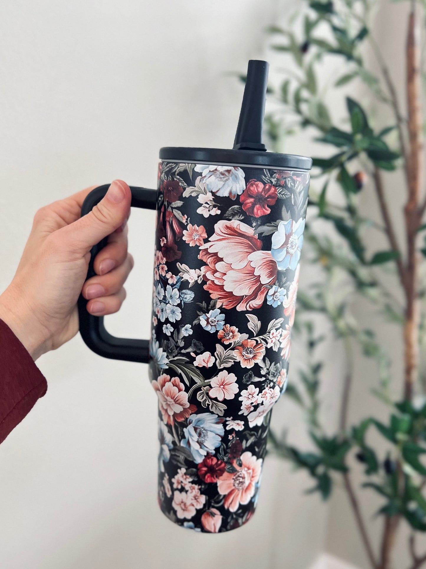 * free ship // deal * Evening Floral 40oz Tumbler