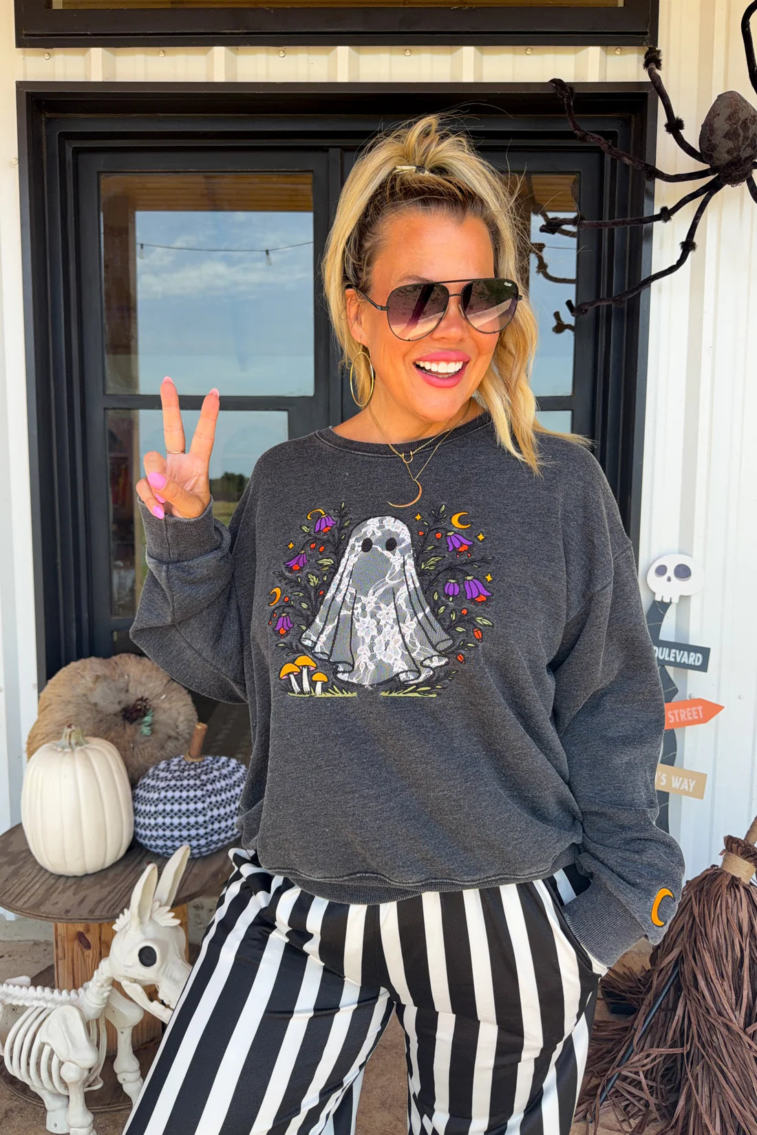 PREORDER: Ghost in Bloom Embroidered Pullover // eta Sept