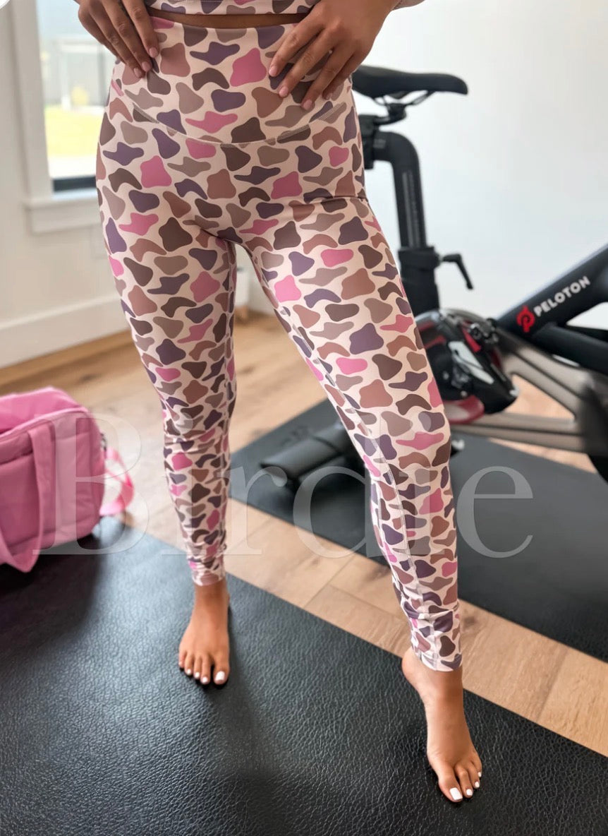 LIMITED STOCK // Flirty Duck Camo Leggings // Ships in about 2-3 weeks