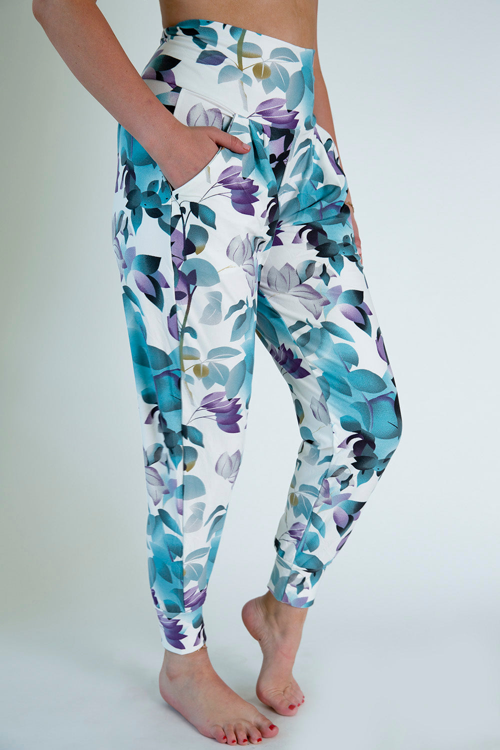 White Floral Print Pants