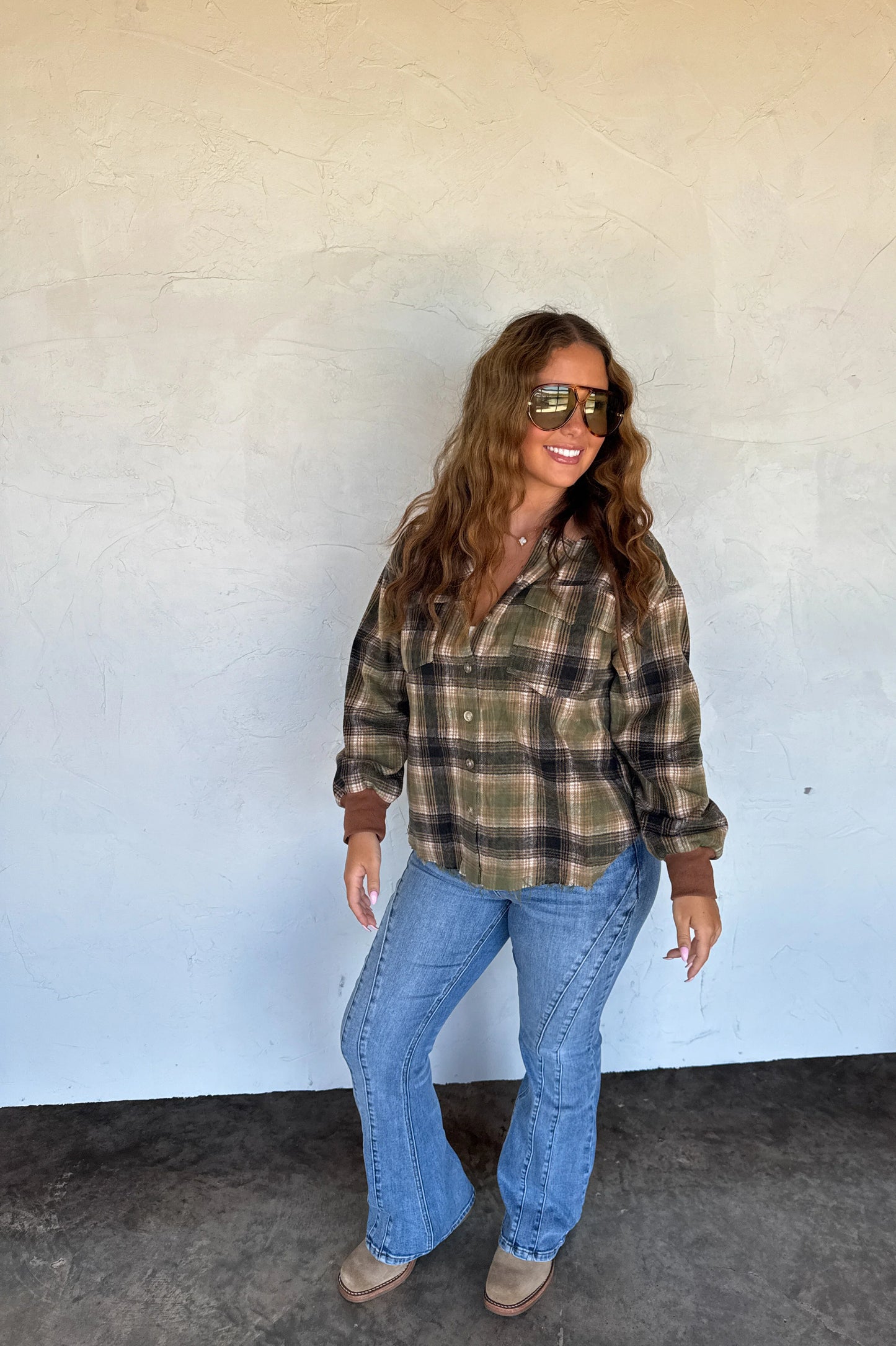 PREORDER: MOUNTAIN MORNING PLAID SHACKET // eta October