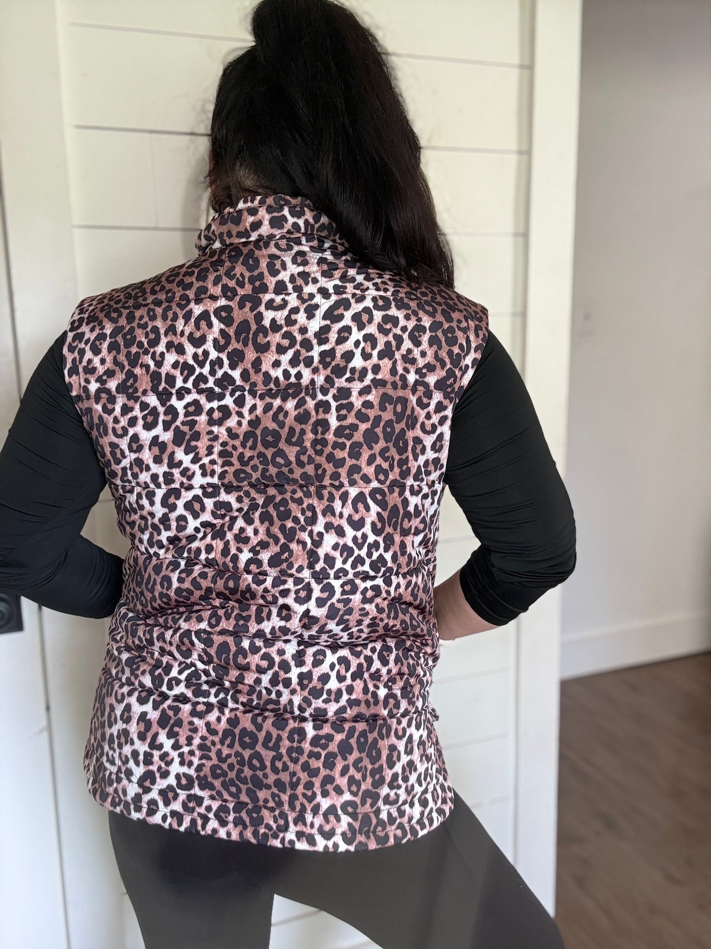 SHIPS FREE TODAY // Quilted Leopard Puffer Vest