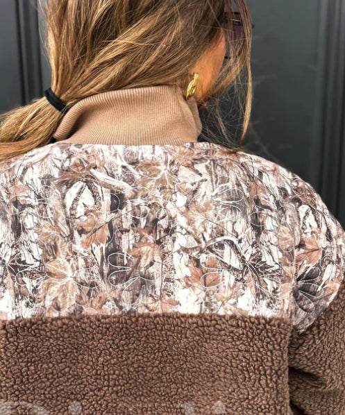 PREORDER: Everwild Sherpa Camo Zip // eta 3-4 weeks