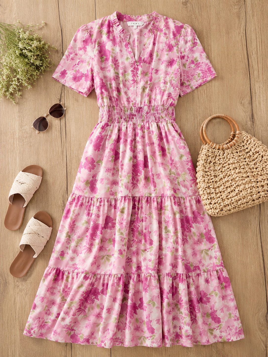 A Georgia Dream in Pink Floral Midi Dress