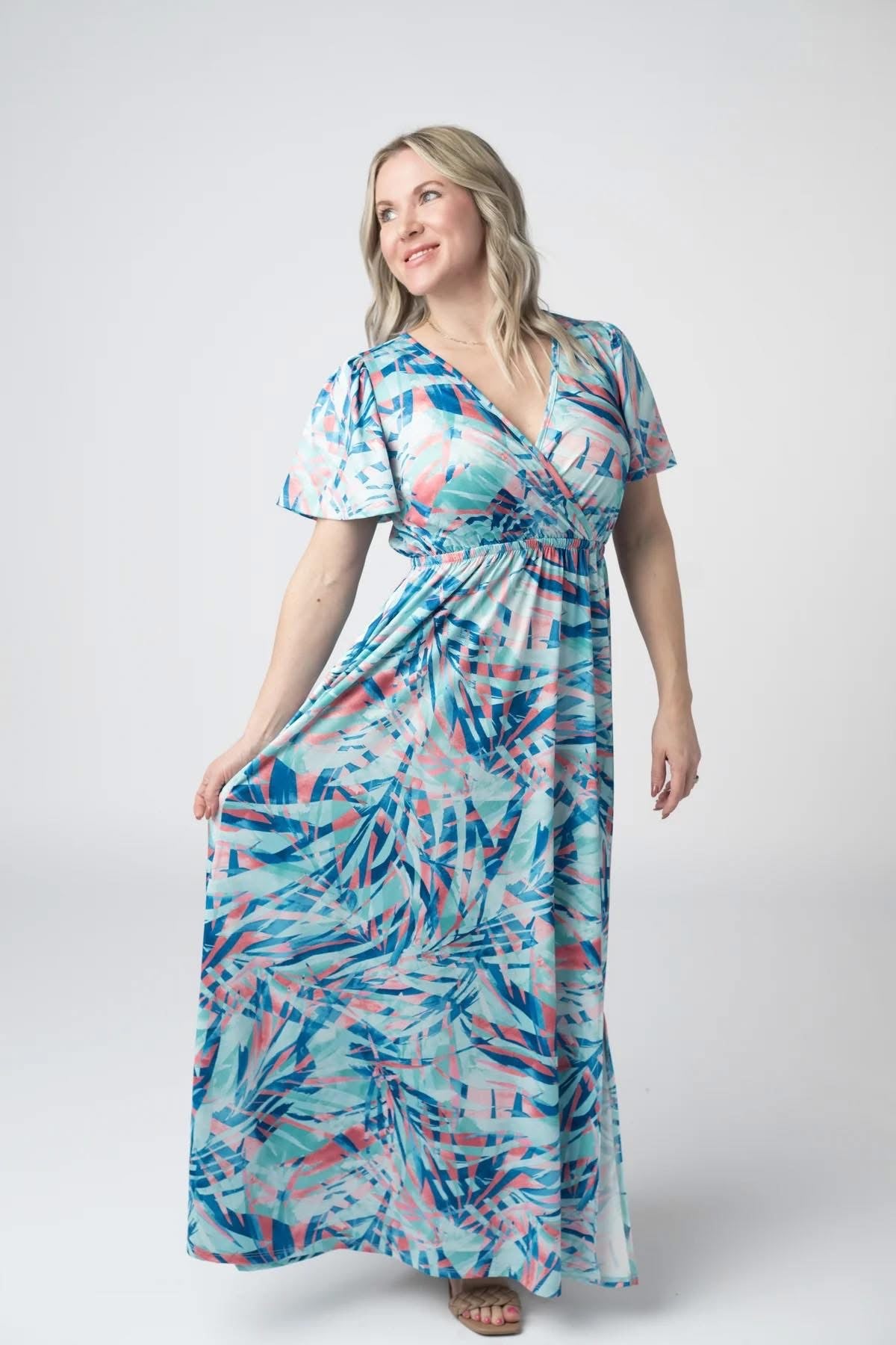 Millie Maxi Dress - Abstract Aqua Breeze