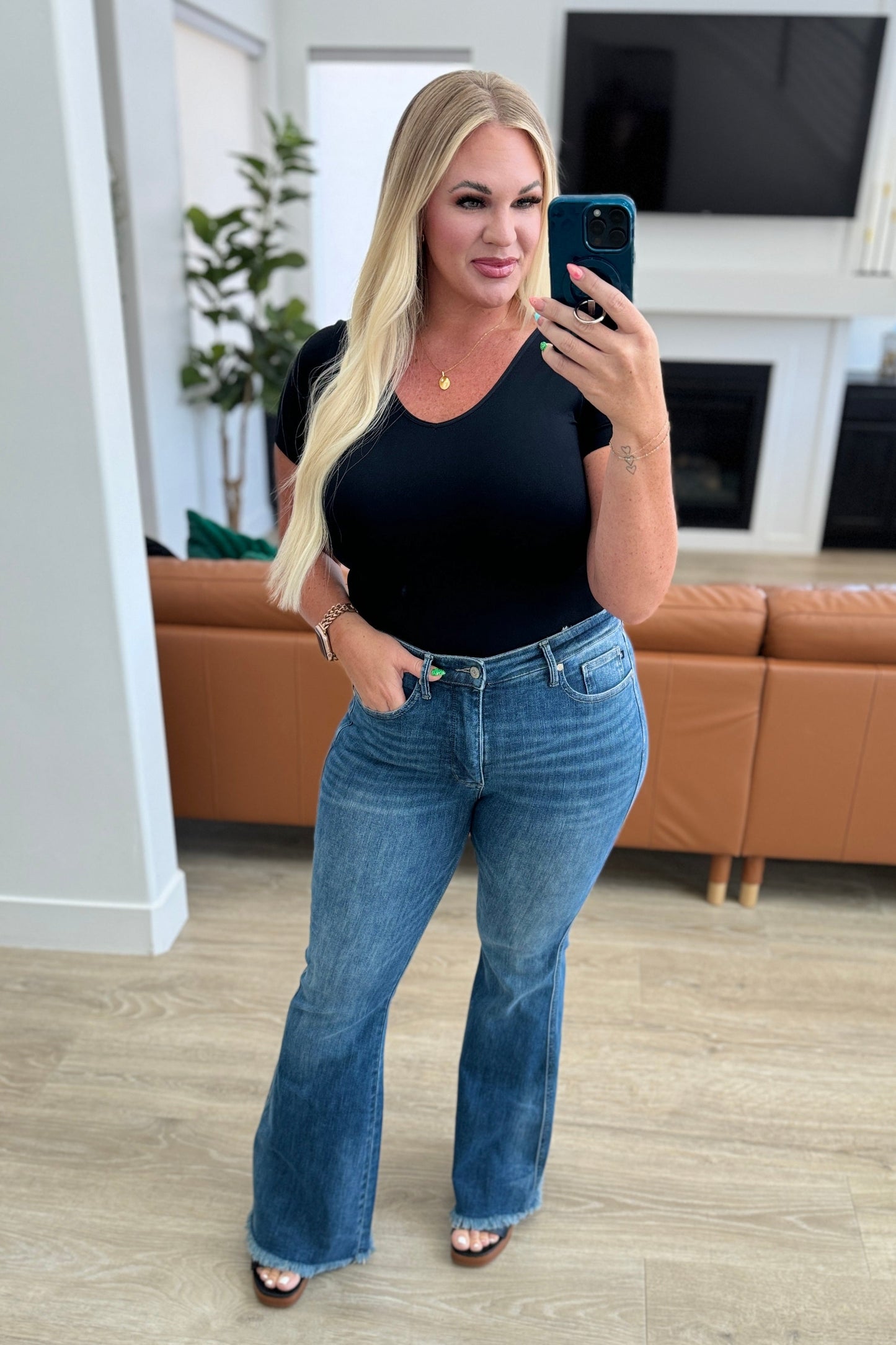 High Rise Tummy Control Frayed Hem Flare Jeans - Judy Blue