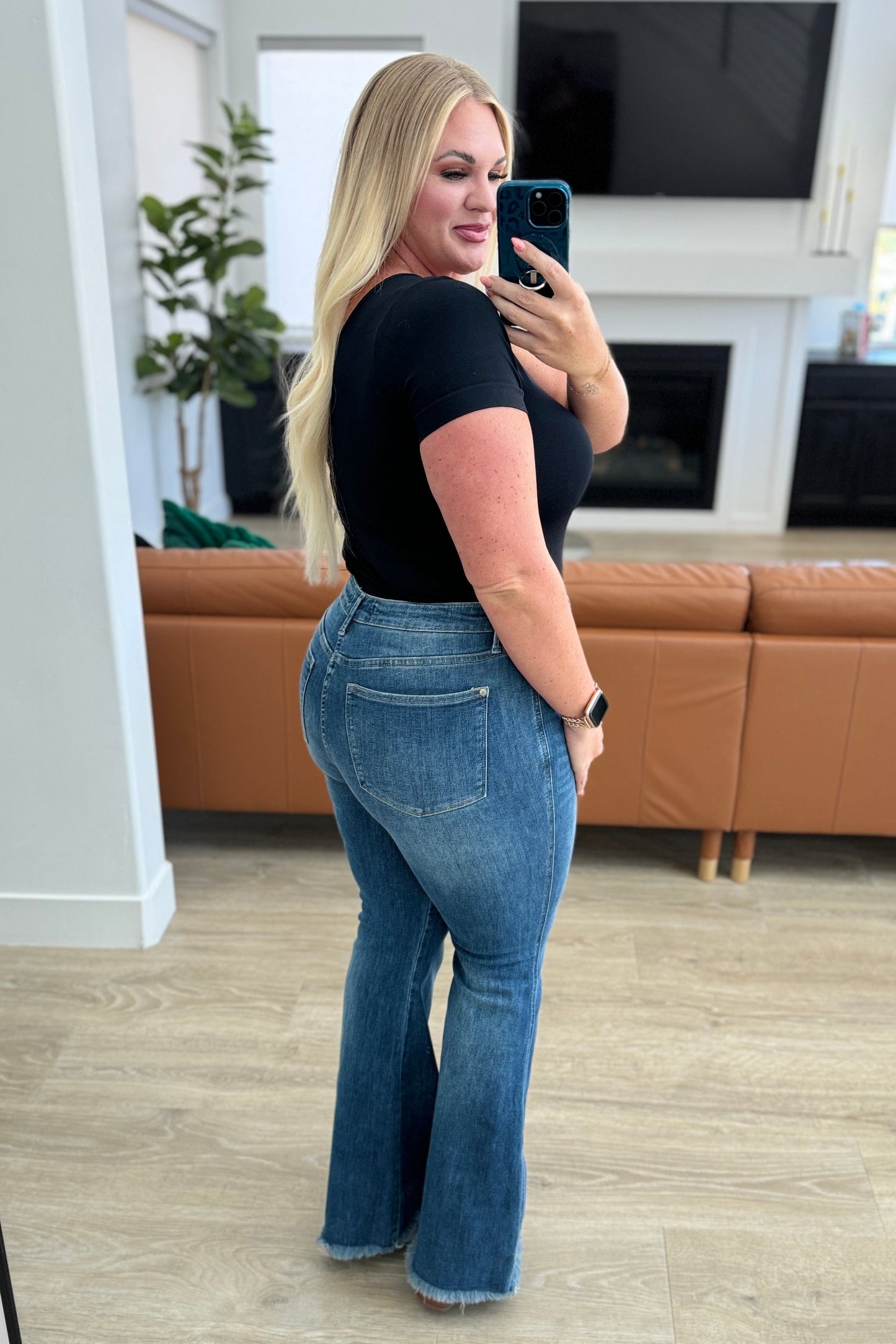 High Rise Tummy Control Frayed Hem Flare Jeans - Judy Blue