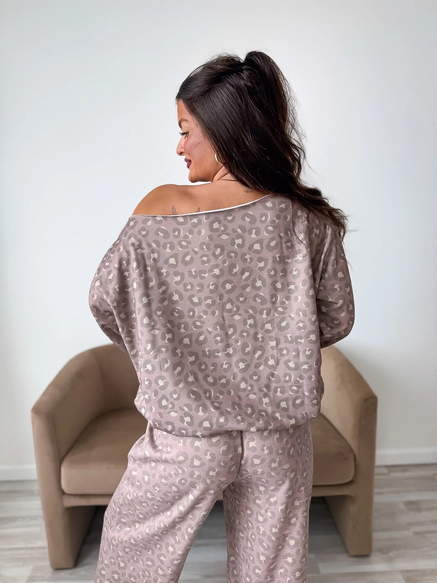PREORDER: Off Shoulder Slouchy Pullover in Toasted Toffee Leopard // eta Nov - early Dec