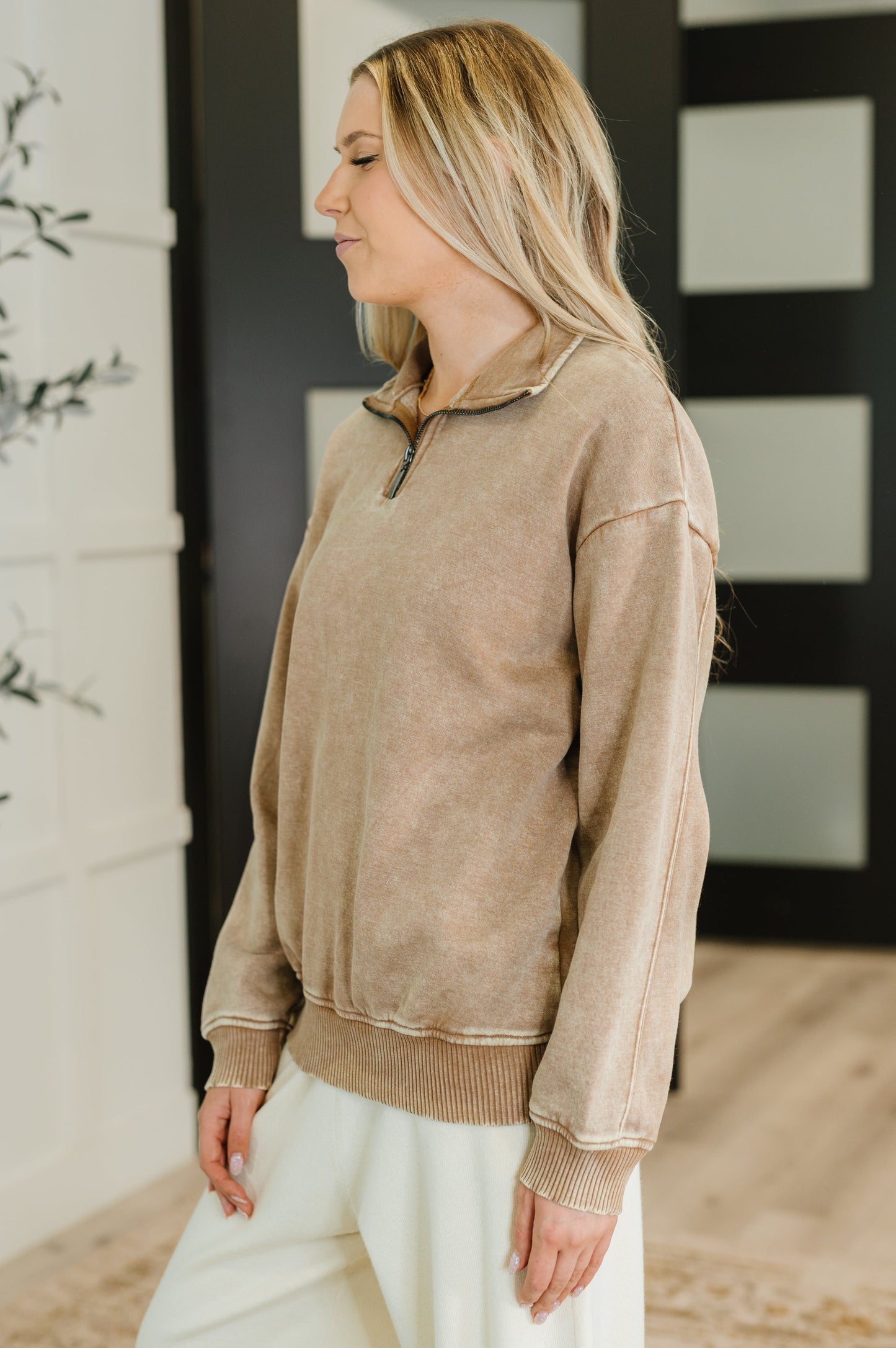 Remi Half Zip Pullover in Deep Camel