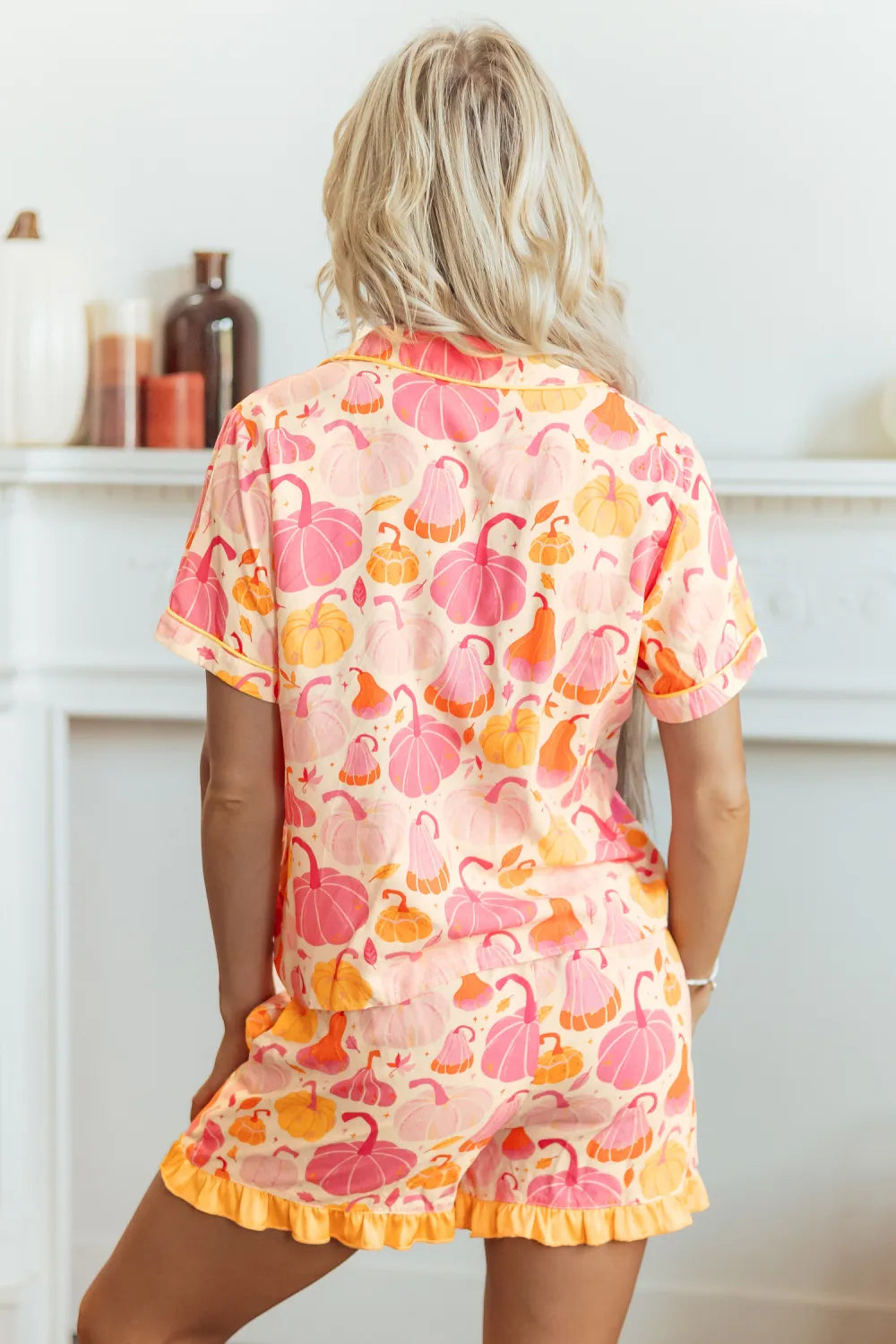 SHIPS FREE TODAY // Pretty Pumpkins Button Pajama Short Set