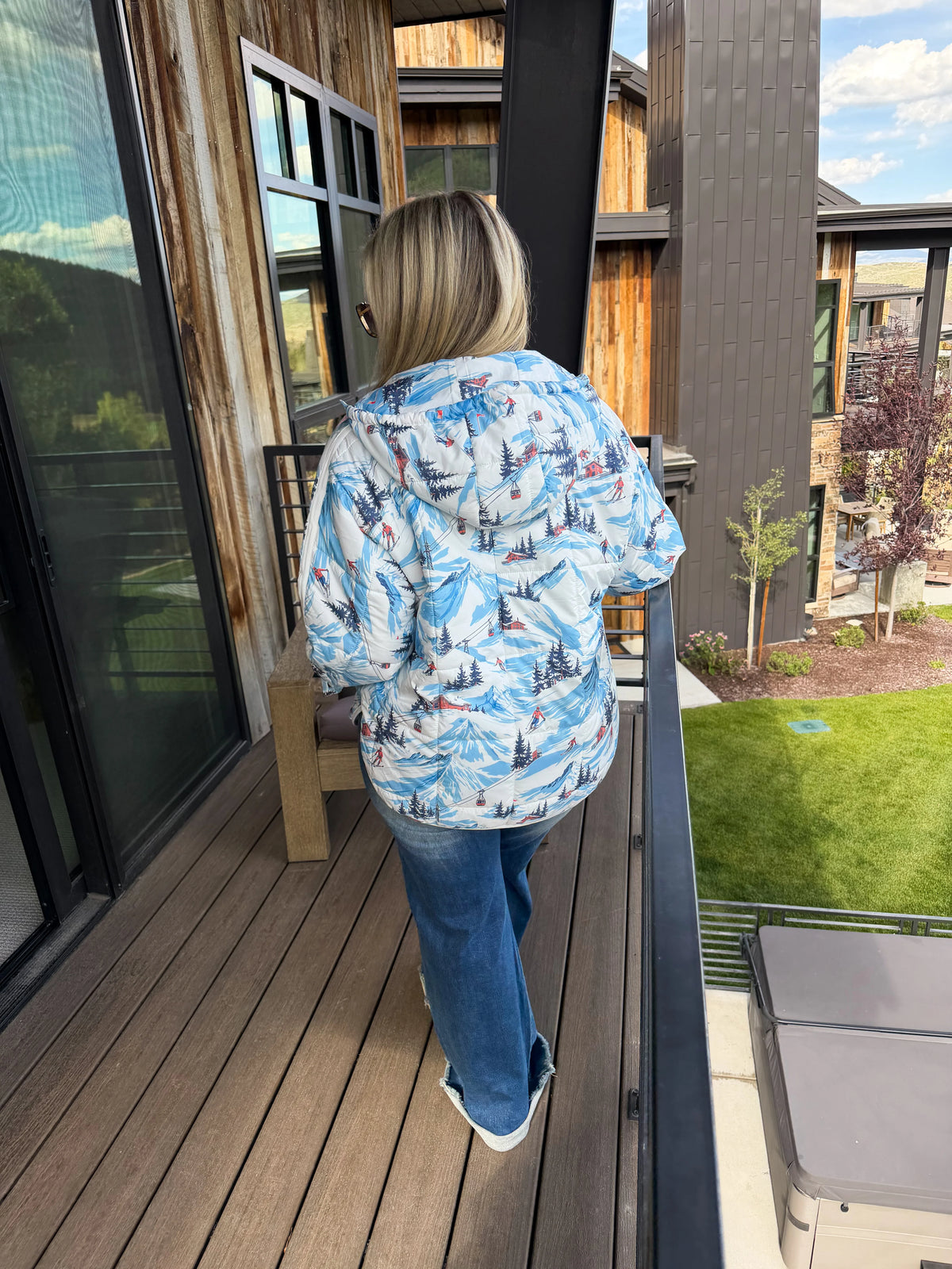 PREORDER: SLOPESIDE PUFFER JACKET// ETA mid-end November